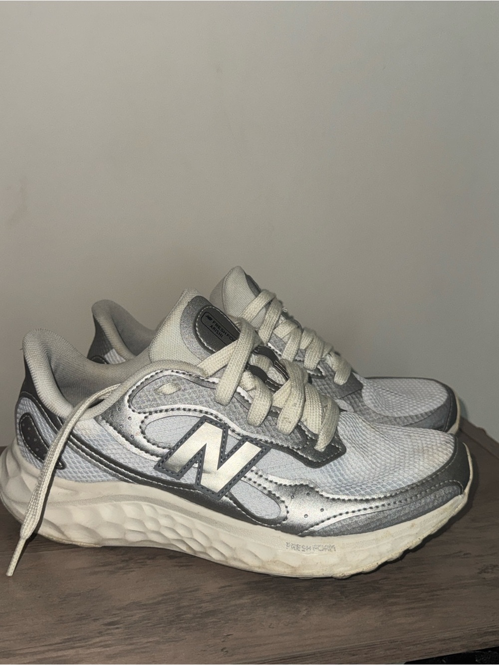 New Balance Women's White and Silver Athletic Sneakers